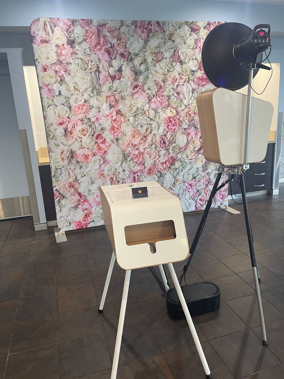 Social Booth — instant sharing GIF photo booth